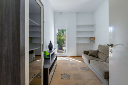 0d6454530a021805b937d7d4236645ac - 16