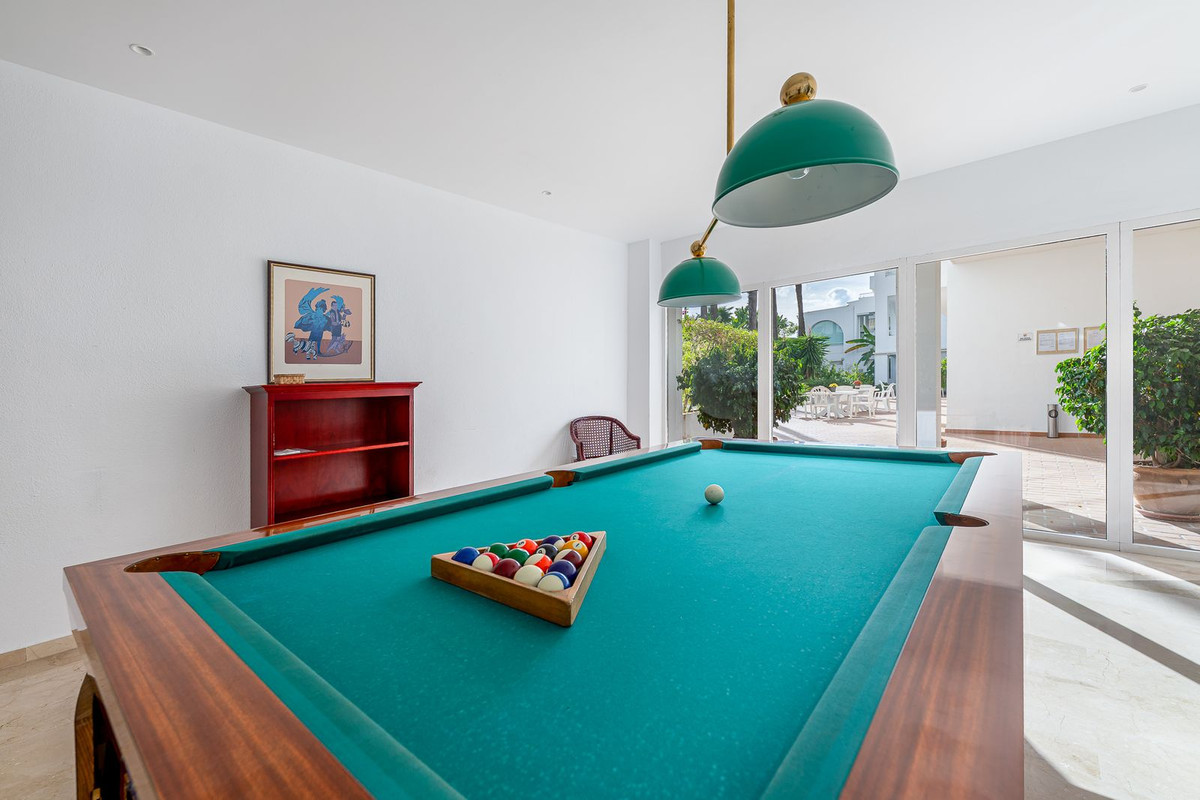 0d6454530a021805b937d7d4236645ac - 22