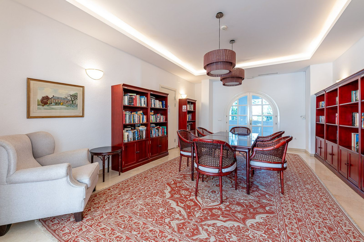 0d6454530a021805b937d7d4236645ac - 23