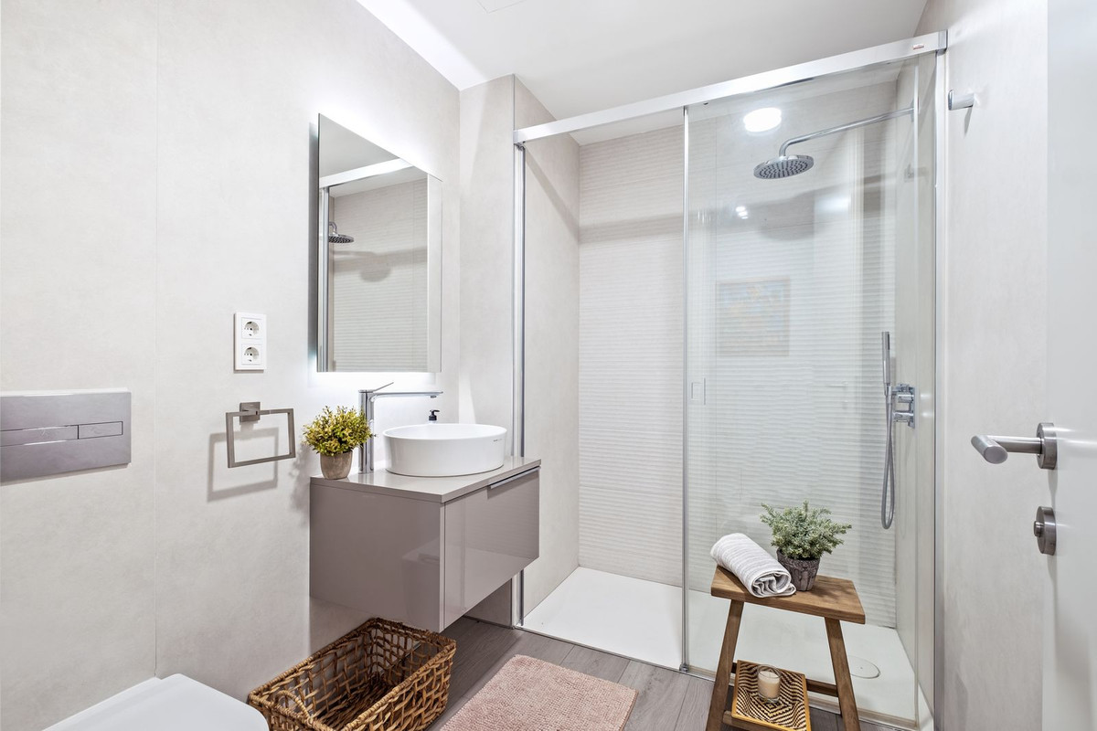 0e71a7a1dff05a14f0250b6a038a1a14 - 14