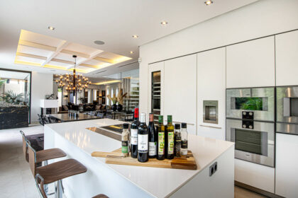 0eb95278994745cf1dc488c859c23cbf - 10