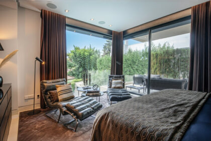 0eb95278994745cf1dc488c859c23cbf - 19