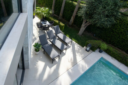 0eb95278994745cf1dc488c859c23cbf - 25