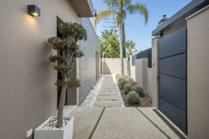 0eb95278994745cf1dc488c859c23cbf - 44