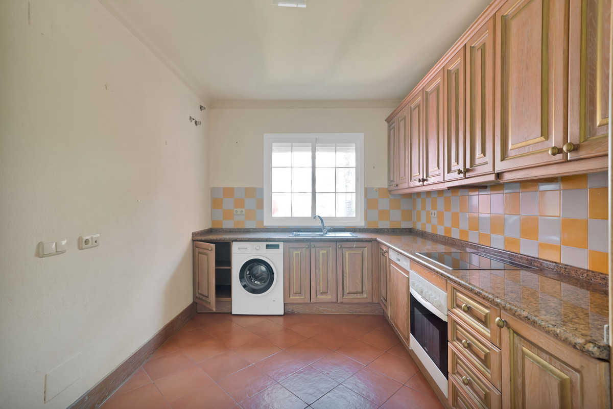 0ebc095ab1eda4e892a393c78603fe59 - 18