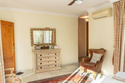 0f879dee5914c436bdf4f150762689aa - 11