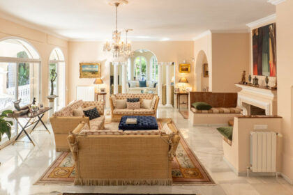 0f879dee5914c436bdf4f150762689aa - 44