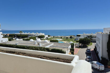 0fe2e78a1b57ee8556f66ca92d93f237 - 26