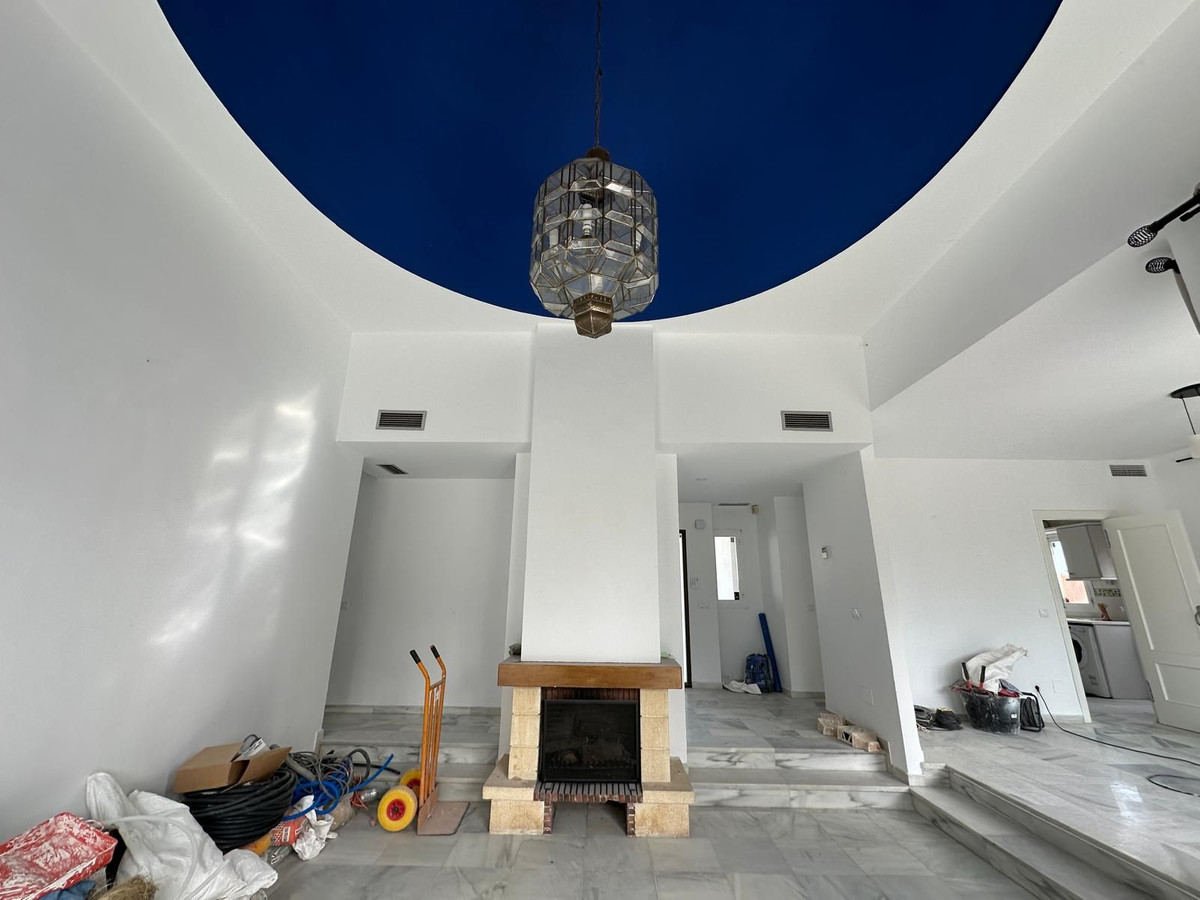 10e6e06febce54754a7285c2173fcf62 - 8