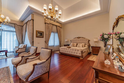 113f8d4f27df6ee0217a7b79a22f00c5 - 18