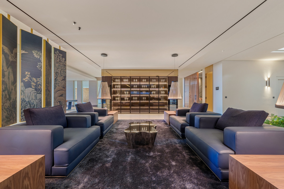 1151dcd864e97cb6cea565f88fbc00c8 - 11