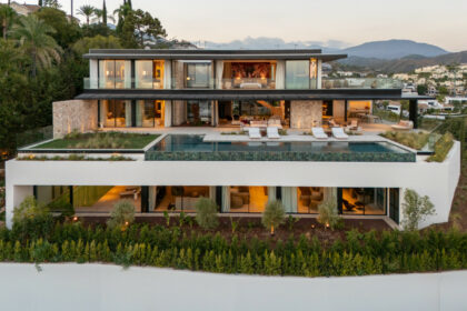 1151dcd864e97cb6cea565f88fbc00c8 - 2