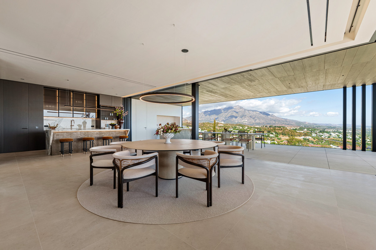 1151dcd864e97cb6cea565f88fbc00c8 - 39