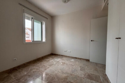 1181c66d0612ae94d4e645cccc6e1bc6 - 12