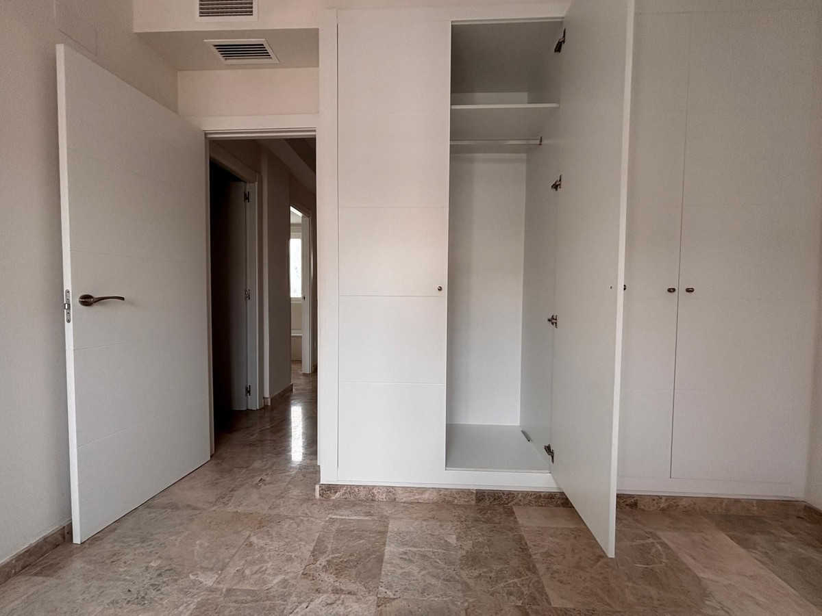 1181c66d0612ae94d4e645cccc6e1bc6 - 19