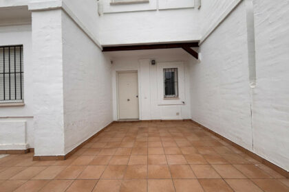 1181c66d0612ae94d4e645cccc6e1bc6 - 20