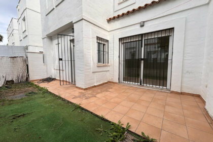 1181c66d0612ae94d4e645cccc6e1bc6 - 21