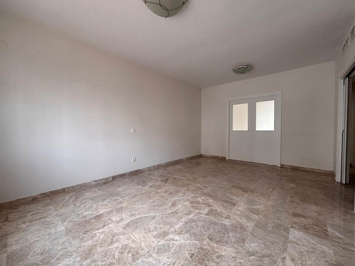 1181c66d0612ae94d4e645cccc6e1bc6 - 4