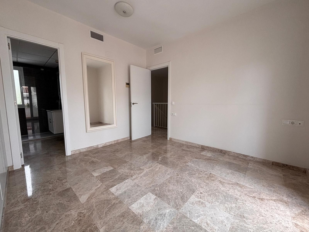 1181c66d0612ae94d4e645cccc6e1bc6 - 5