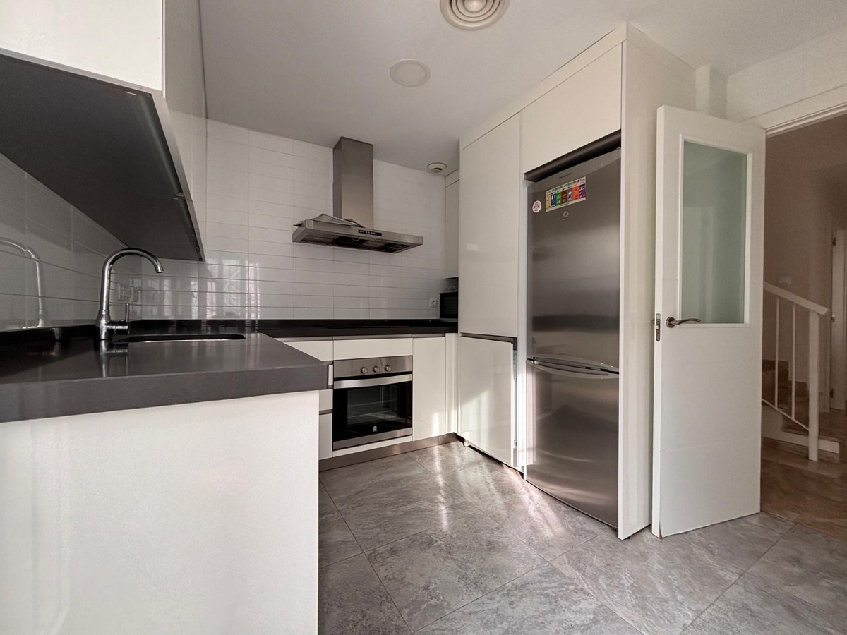 1181c66d0612ae94d4e645cccc6e1bc6 - 8