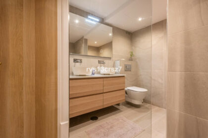 11bc184d5e4853a21cafbb2e0e6d9598 - 11