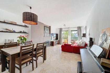 11c7d5be19872a4207c778ac068afc7e - 1