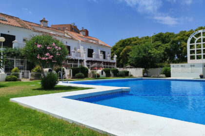 11d4cc01569e26d4ff9723edf4c4f3e8 - 1