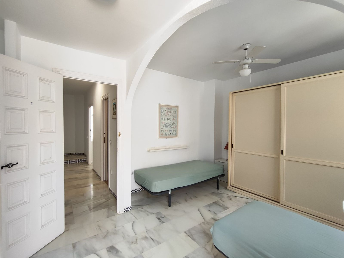 11d4cc01569e26d4ff9723edf4c4f3e8 - 13