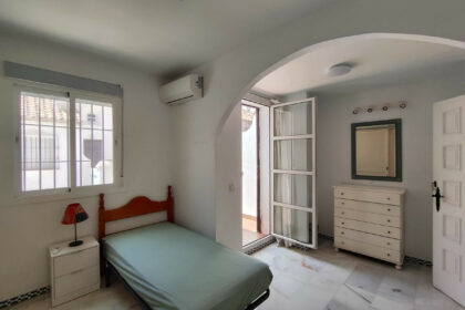 11d4cc01569e26d4ff9723edf4c4f3e8 - 14