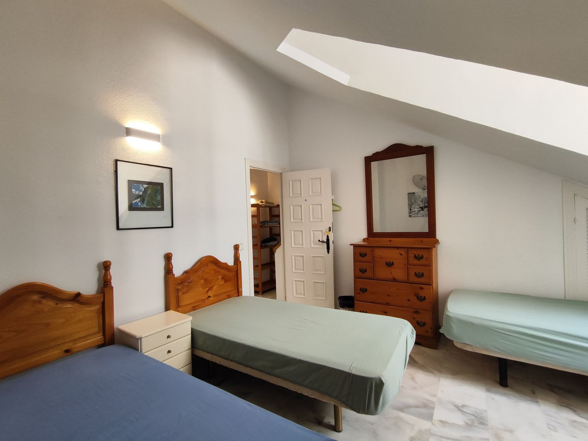 11d4cc01569e26d4ff9723edf4c4f3e8 - 20