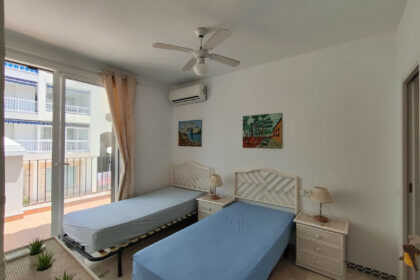 11d4cc01569e26d4ff9723edf4c4f3e8 - 23