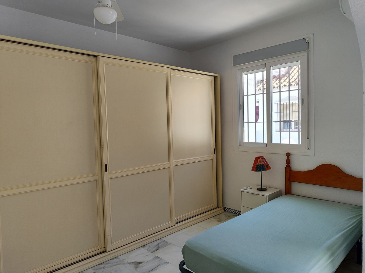 11d4cc01569e26d4ff9723edf4c4f3e8 - 31