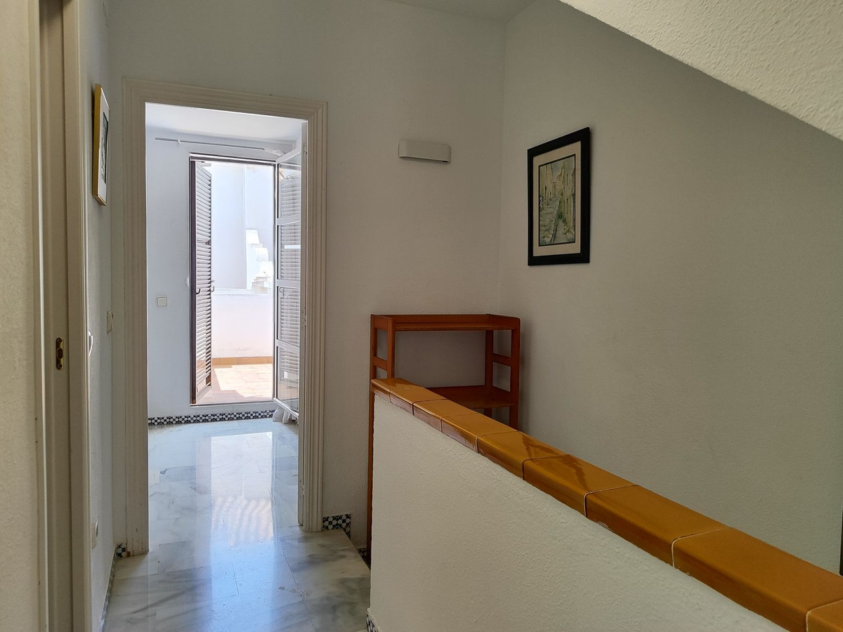 11d4cc01569e26d4ff9723edf4c4f3e8 - 39