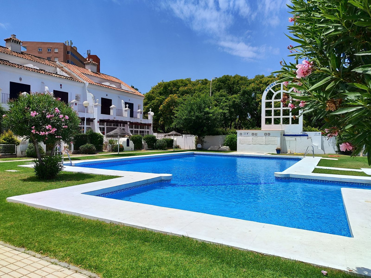 11d4cc01569e26d4ff9723edf4c4f3e8 - 4