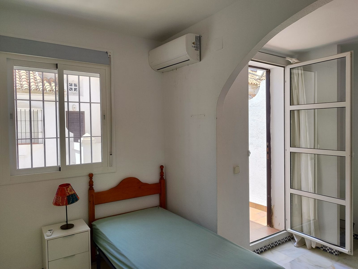 11d4cc01569e26d4ff9723edf4c4f3e8 - 41