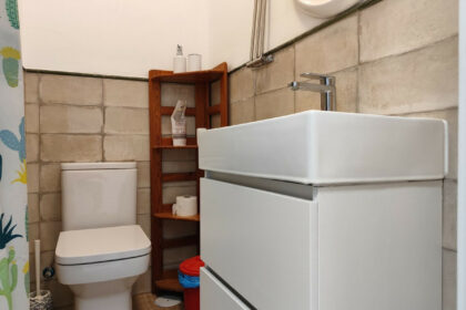 11d4cc01569e26d4ff9723edf4c4f3e8 - 42