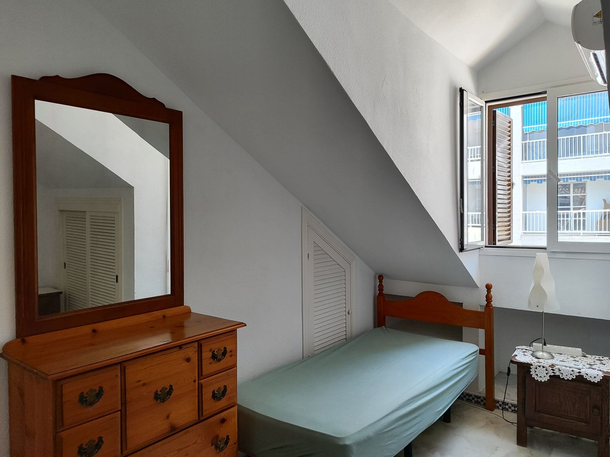 11d4cc01569e26d4ff9723edf4c4f3e8 - 45