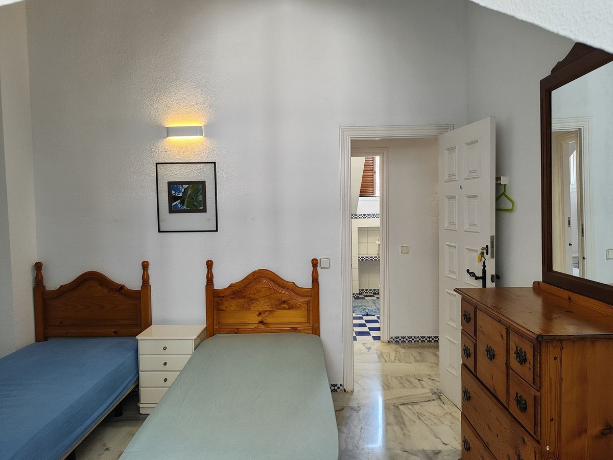 11d4cc01569e26d4ff9723edf4c4f3e8 - 62