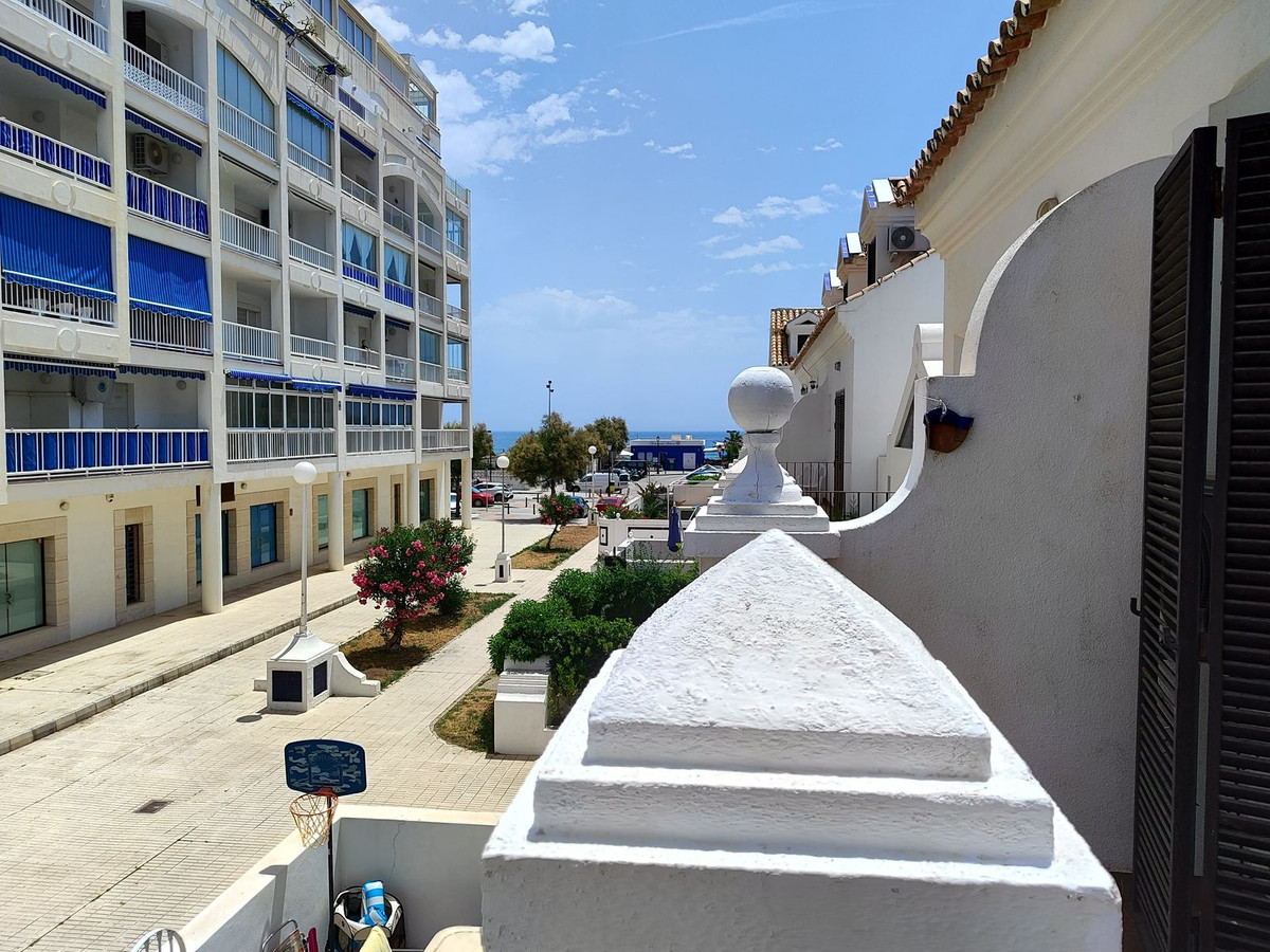 11d4cc01569e26d4ff9723edf4c4f3e8 - 69