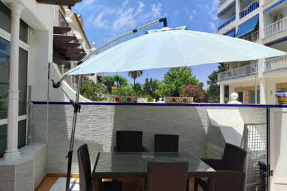 11d4cc01569e26d4ff9723edf4c4f3e8 - 70