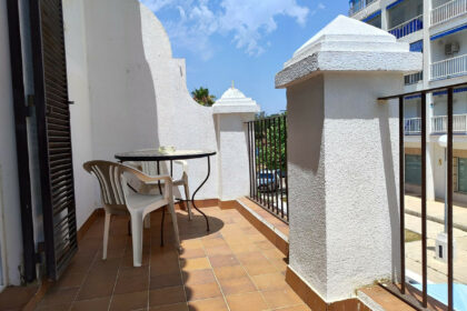 11d4cc01569e26d4ff9723edf4c4f3e8 - 73