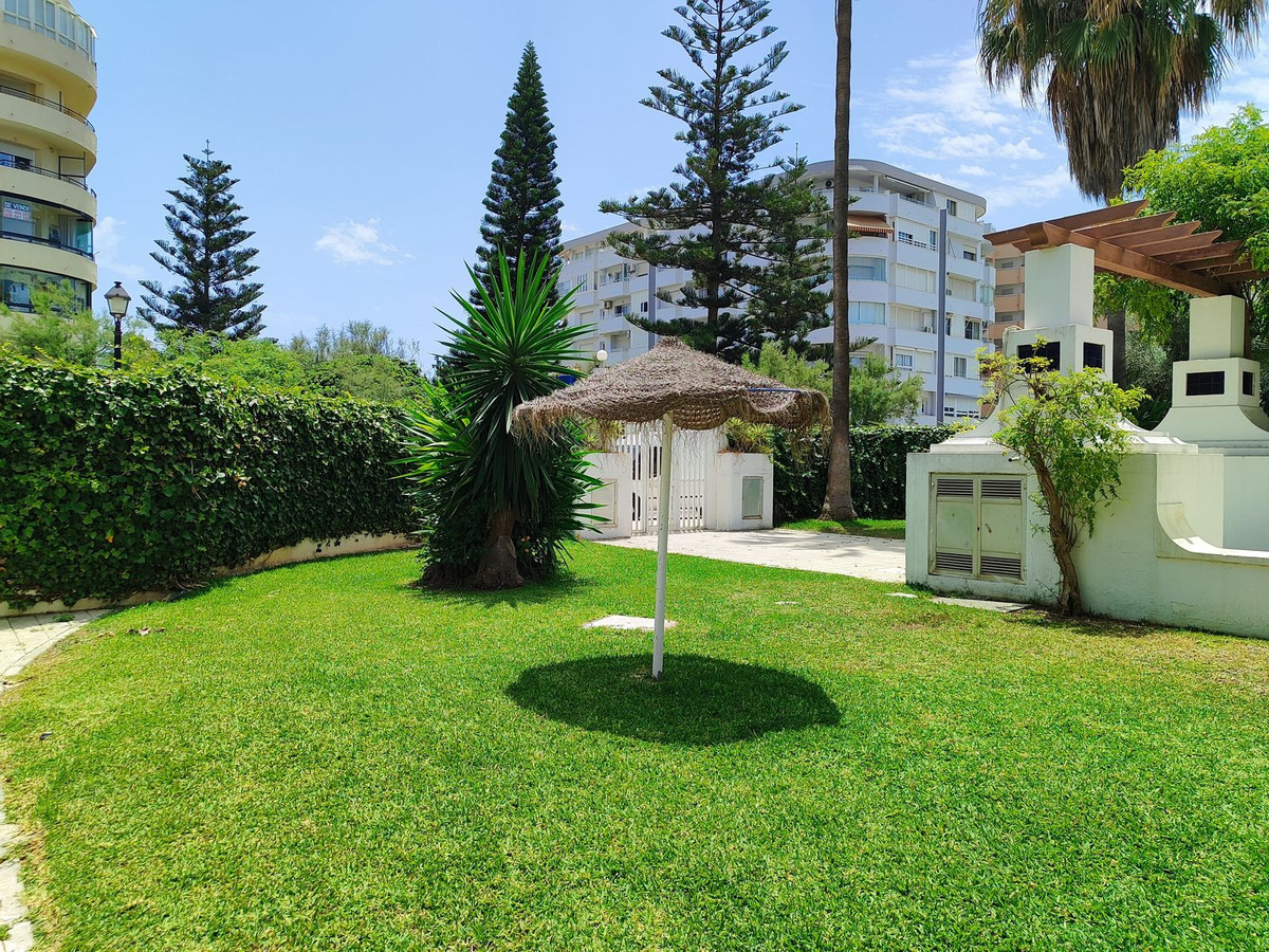 11d4cc01569e26d4ff9723edf4c4f3e8 - 75