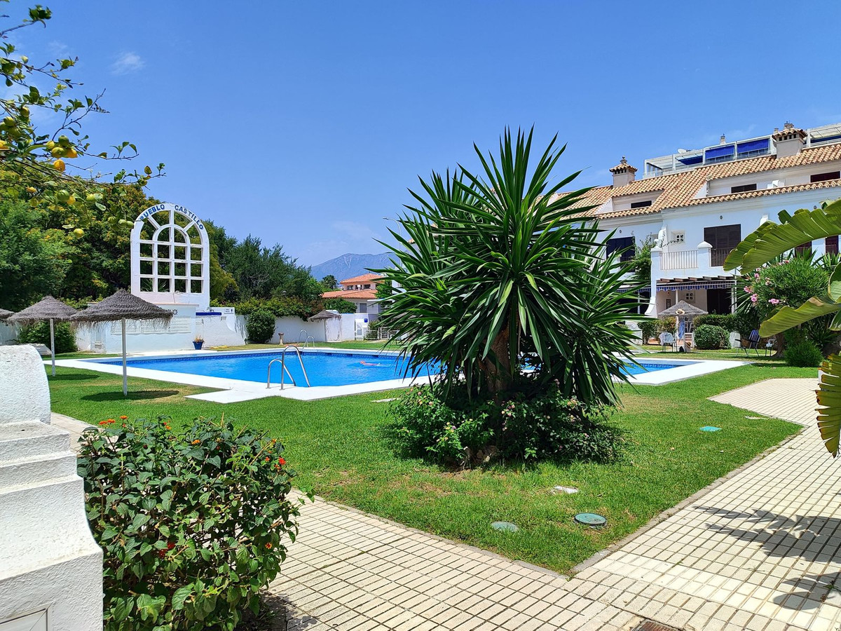 11d4cc01569e26d4ff9723edf4c4f3e8 - 9