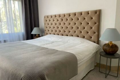 11e238f692e57413921b179b1cac6e59 - 12