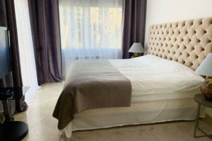 11e238f692e57413921b179b1cac6e59 - 13