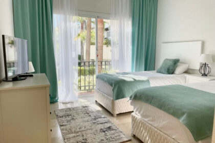 11e238f692e57413921b179b1cac6e59 - 15