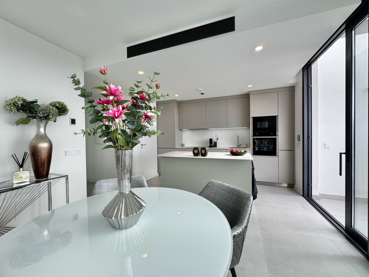 11e6948daae47d7cc328970e9317ad39 - 16