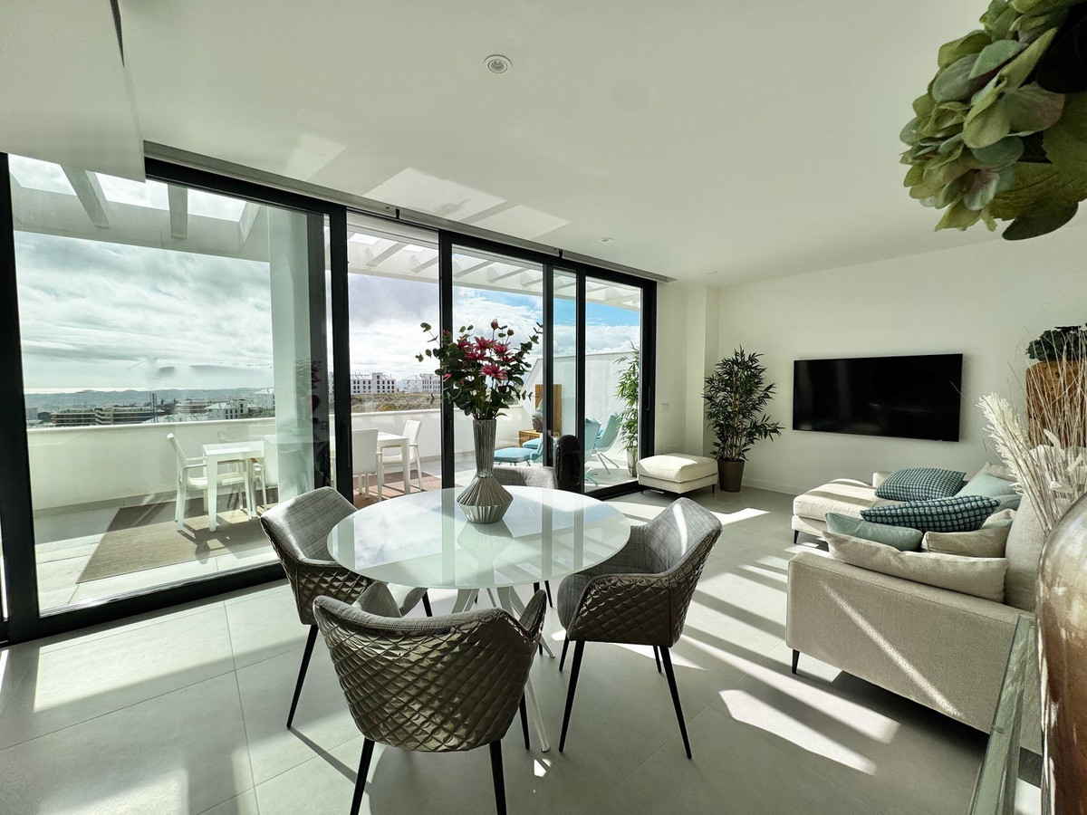 11e6948daae47d7cc328970e9317ad39 - 18