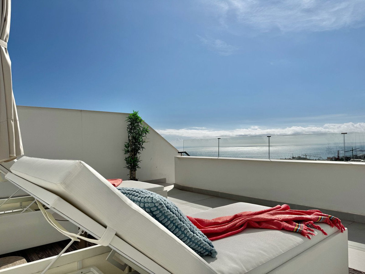 11e6948daae47d7cc328970e9317ad39 - 32