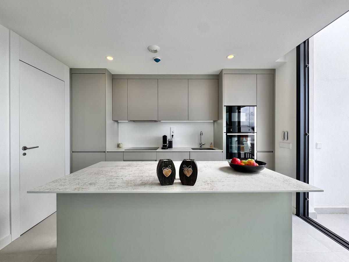 11e6948daae47d7cc328970e9317ad39 - 4